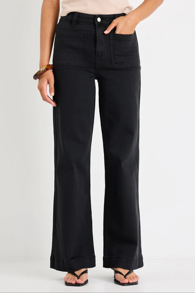 Zoey Pocket Jean - Black - Armadi - Among the Brave - Jeans