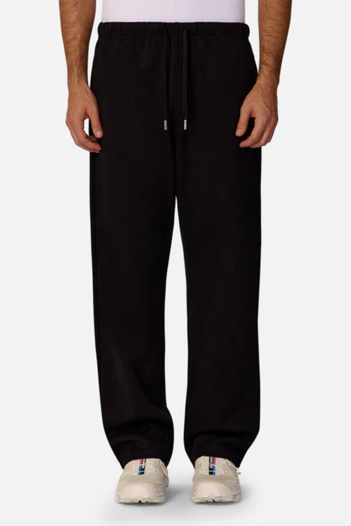 Astoria Lux Tech Trackpant - Black - Armadi - Industrie - Men