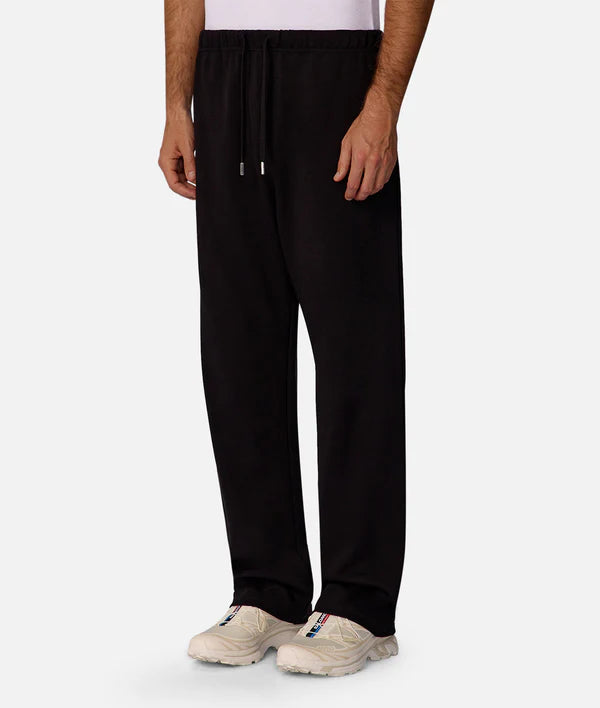 Astoria Lux Tech Trackpant - Black - Armadi - Industrie - Men