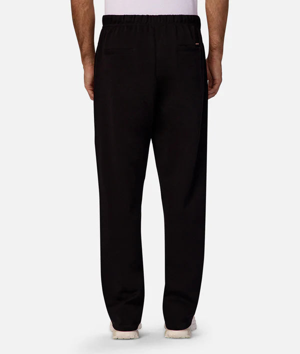 Astoria Lux Tech Trackpant - Black - Armadi - Industrie - Men
