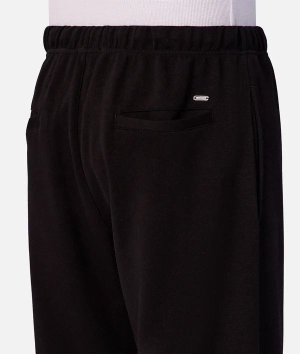 Astoria Lux Tech Trackpant - Black - Armadi - Industrie - Men